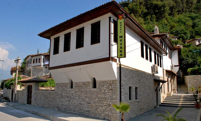 Muzaka Hotel - Berat