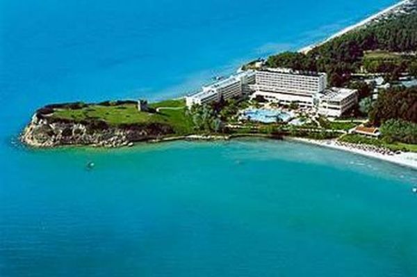 Sani Beach Hotel & Spa